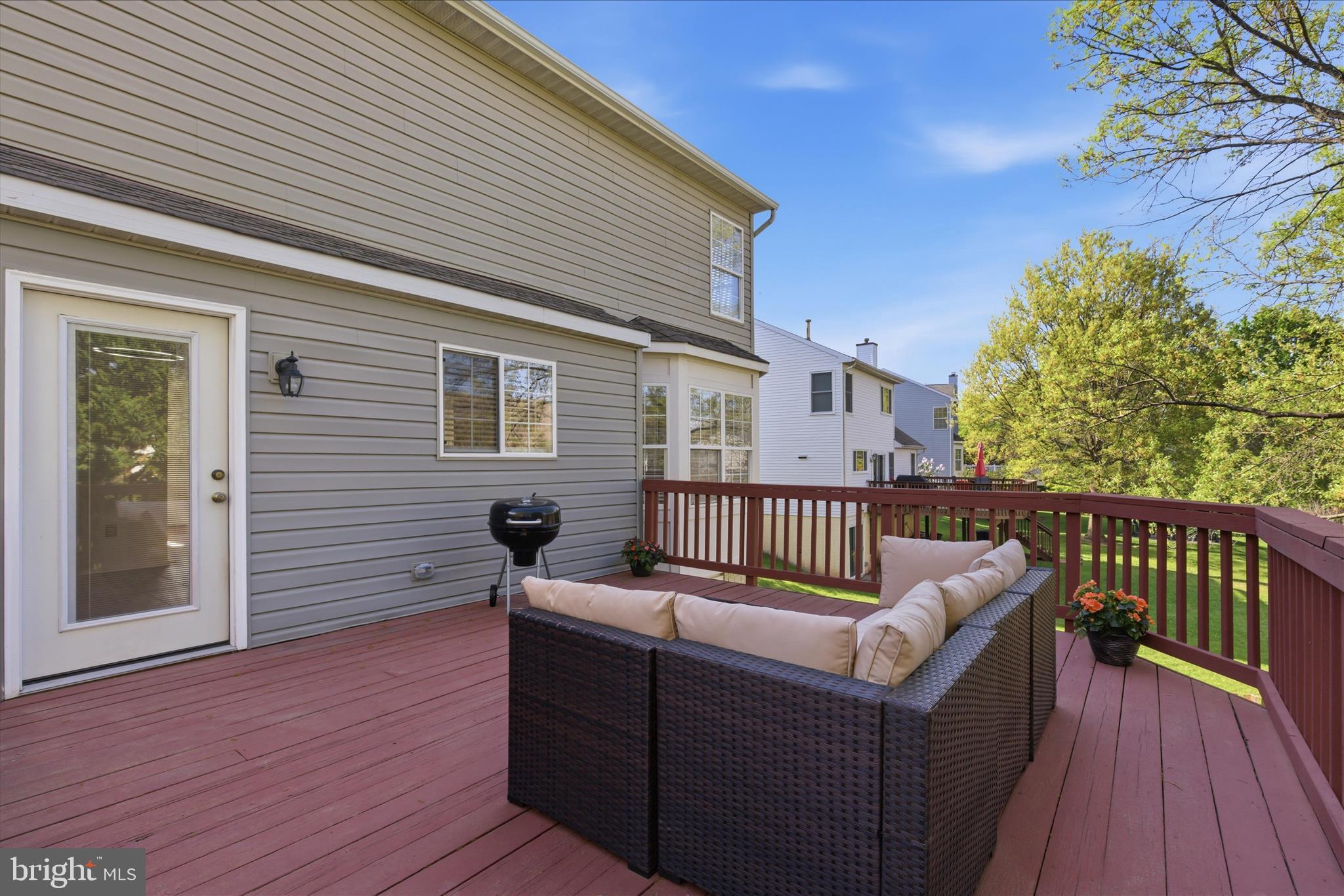 ASHBURN FARM - Residential