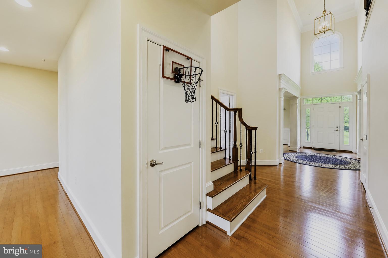 WARFIELD ESTATES - Residential