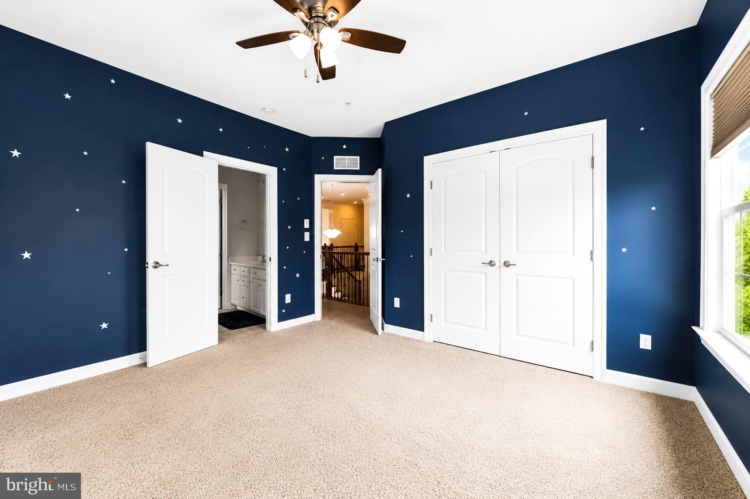 WARFIELD ESTATES - Residential