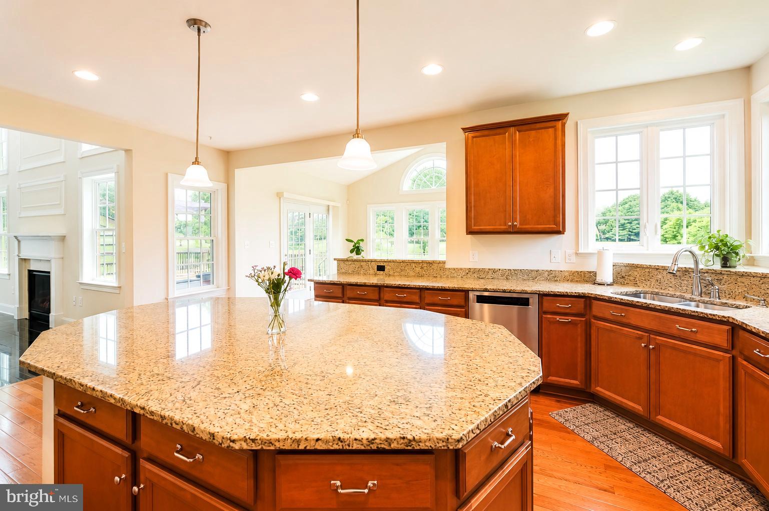 WARFIELD ESTATES - Residential