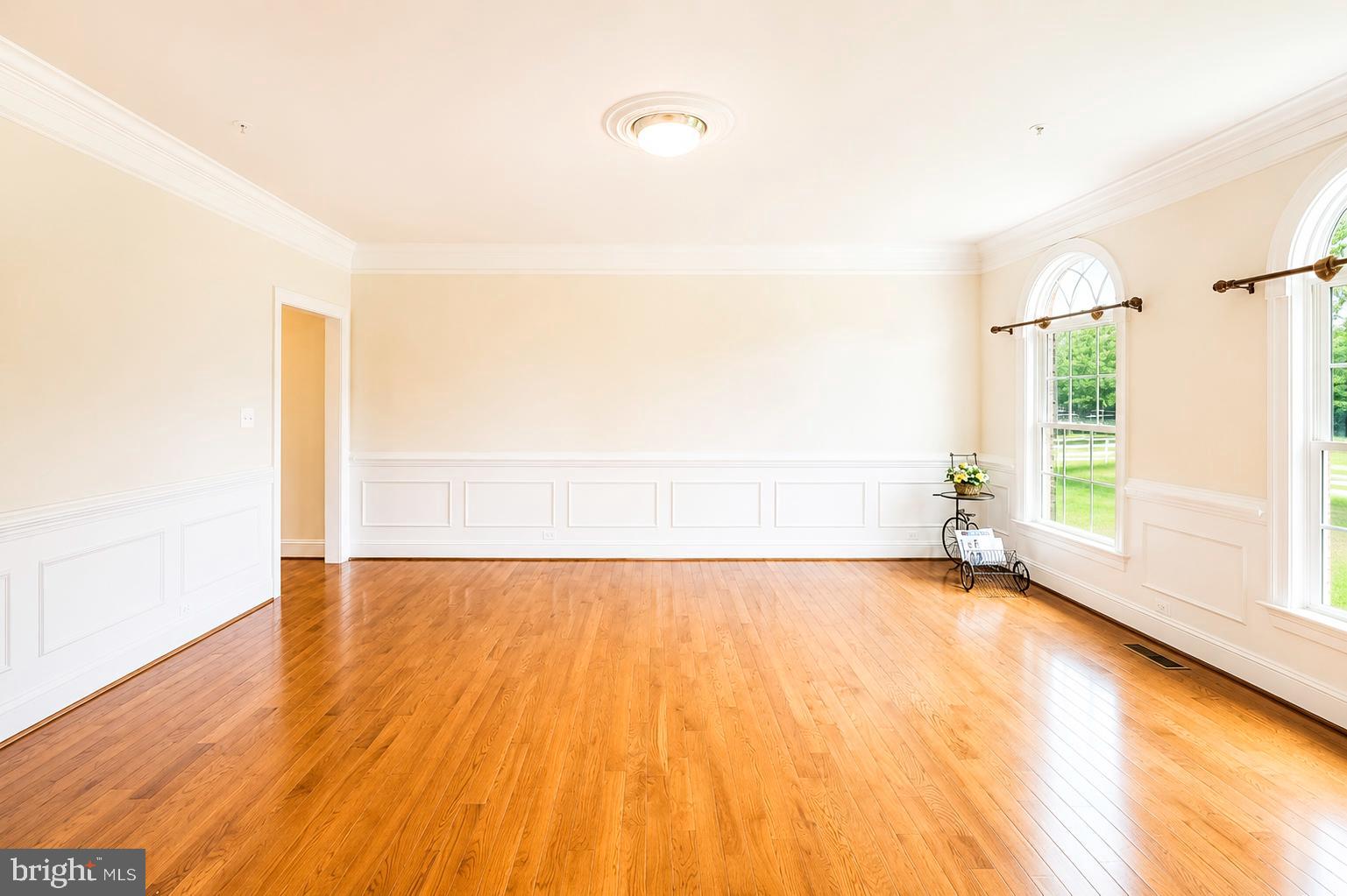 WARFIELD ESTATES - Residential