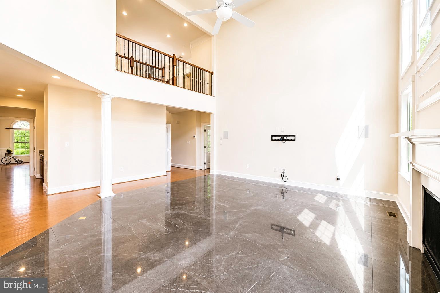 WARFIELD ESTATES - Residential