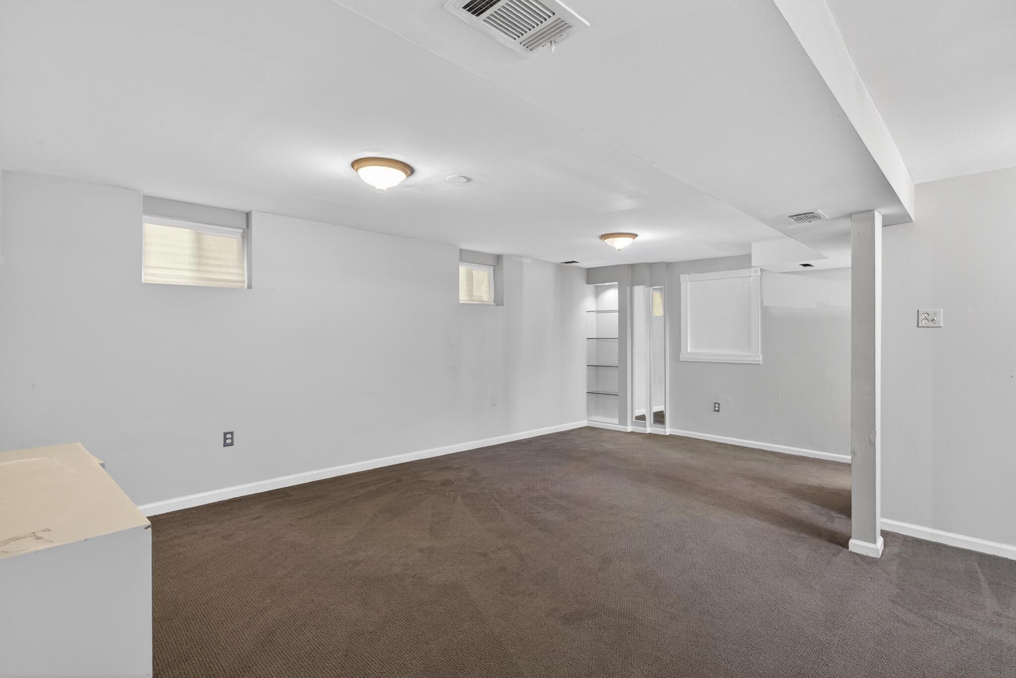 GREENFIELD - Residential