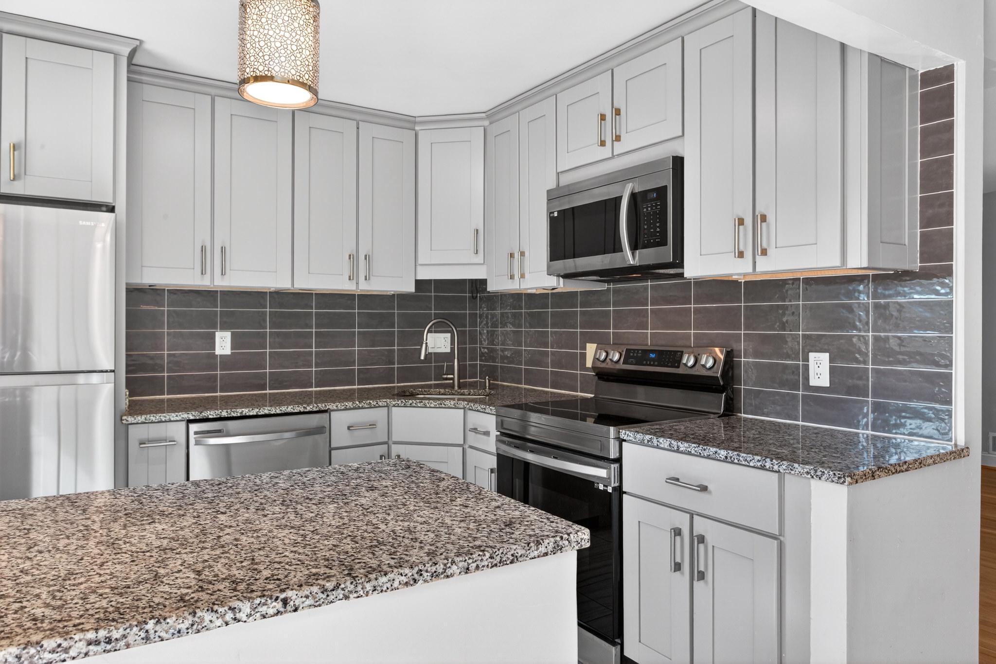 GREENFIELD - Residential