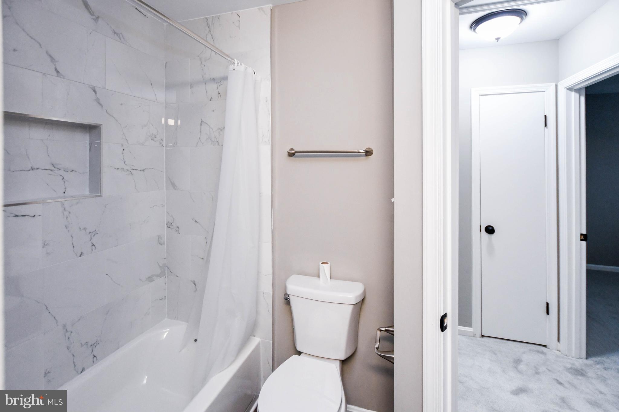 CHESTER GROVE APARTMENTS - Residential