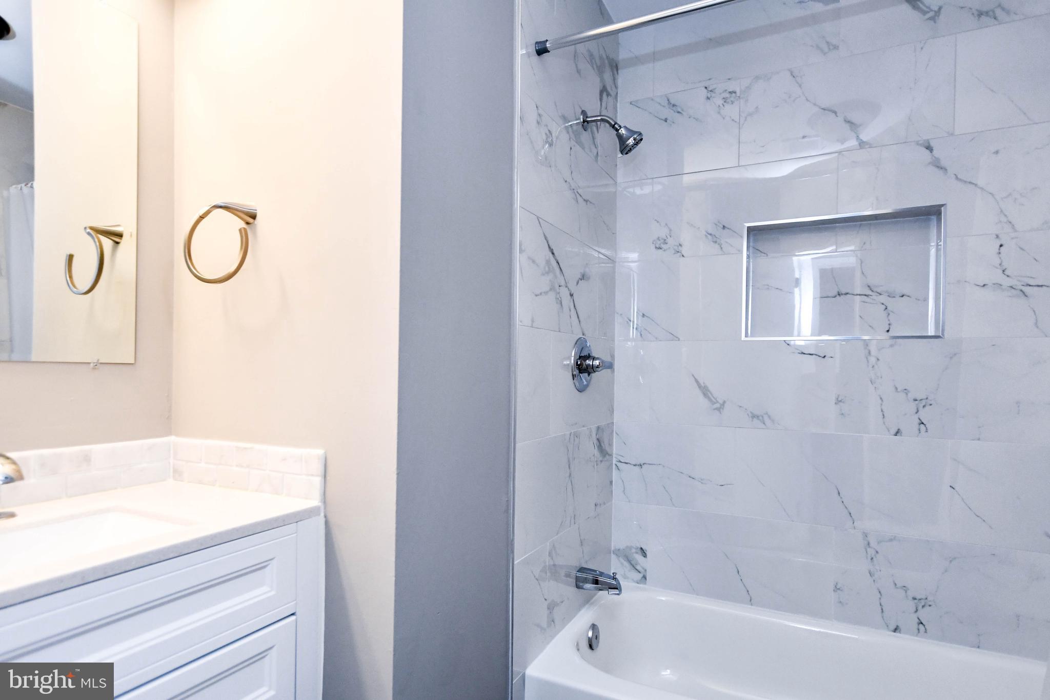 CHESTER GROVE APARTMENTS - Residential