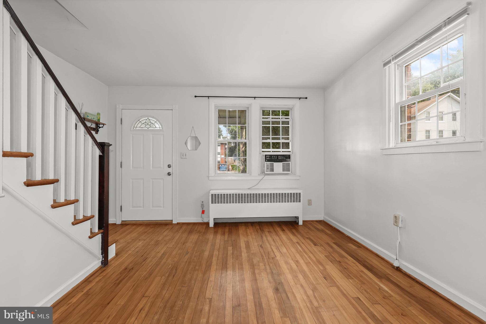 HAMPDEN HISTORIC DISTRICT - Residential