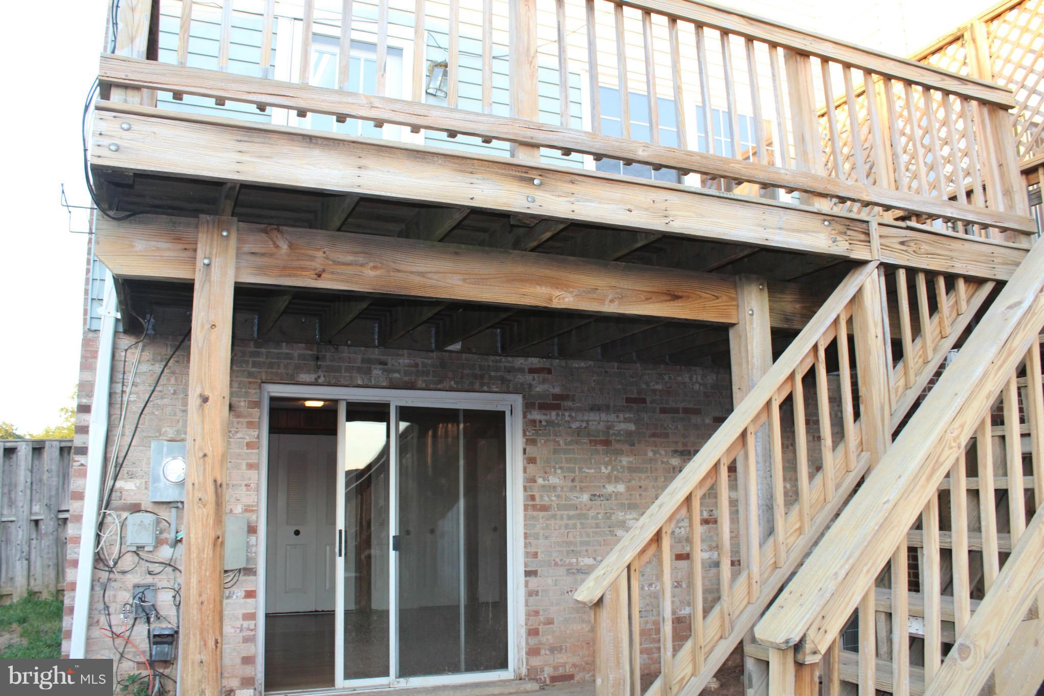 POINT OF WOODS - Residential Lease