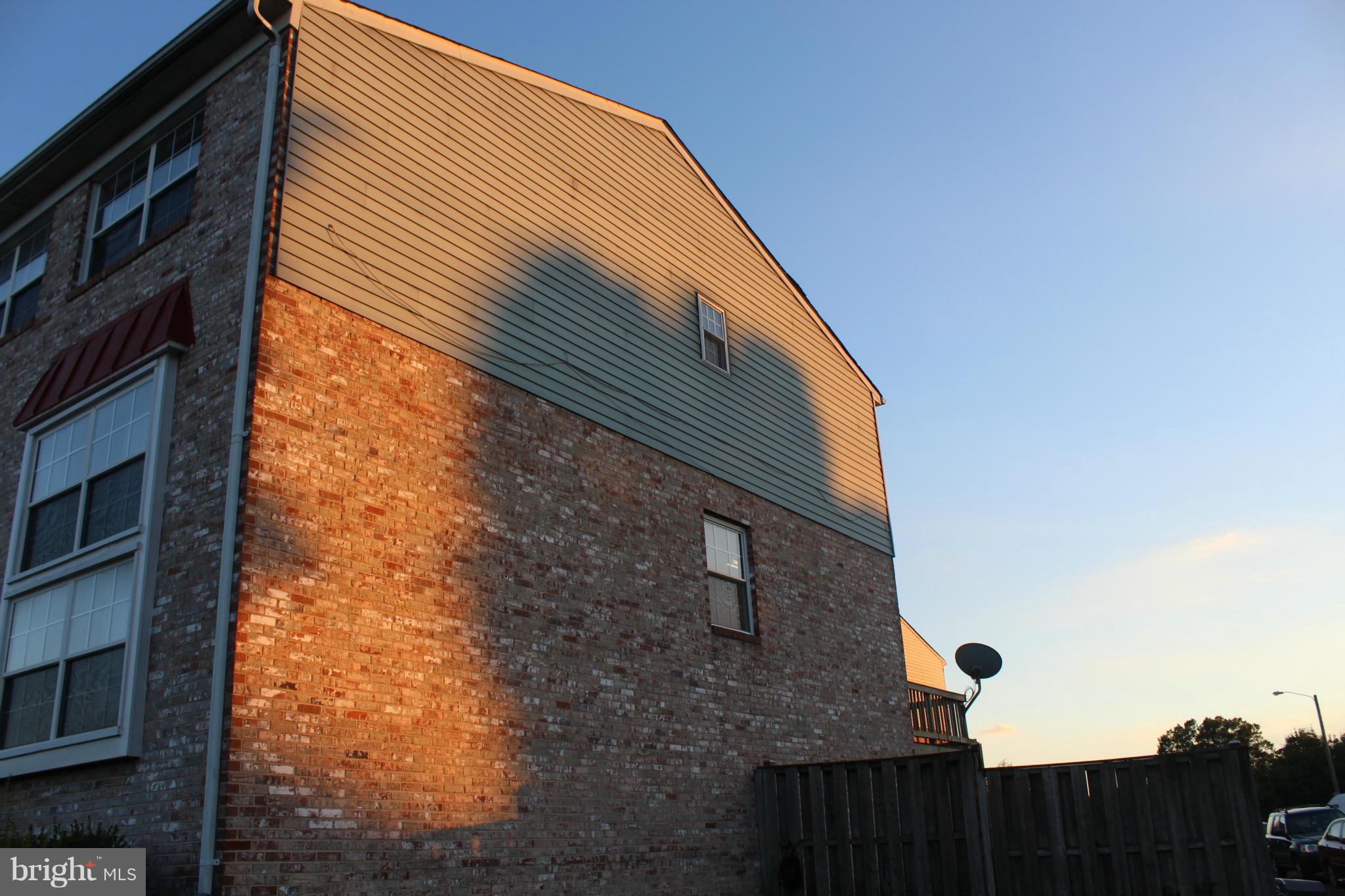 POINT OF WOODS - Residential Lease