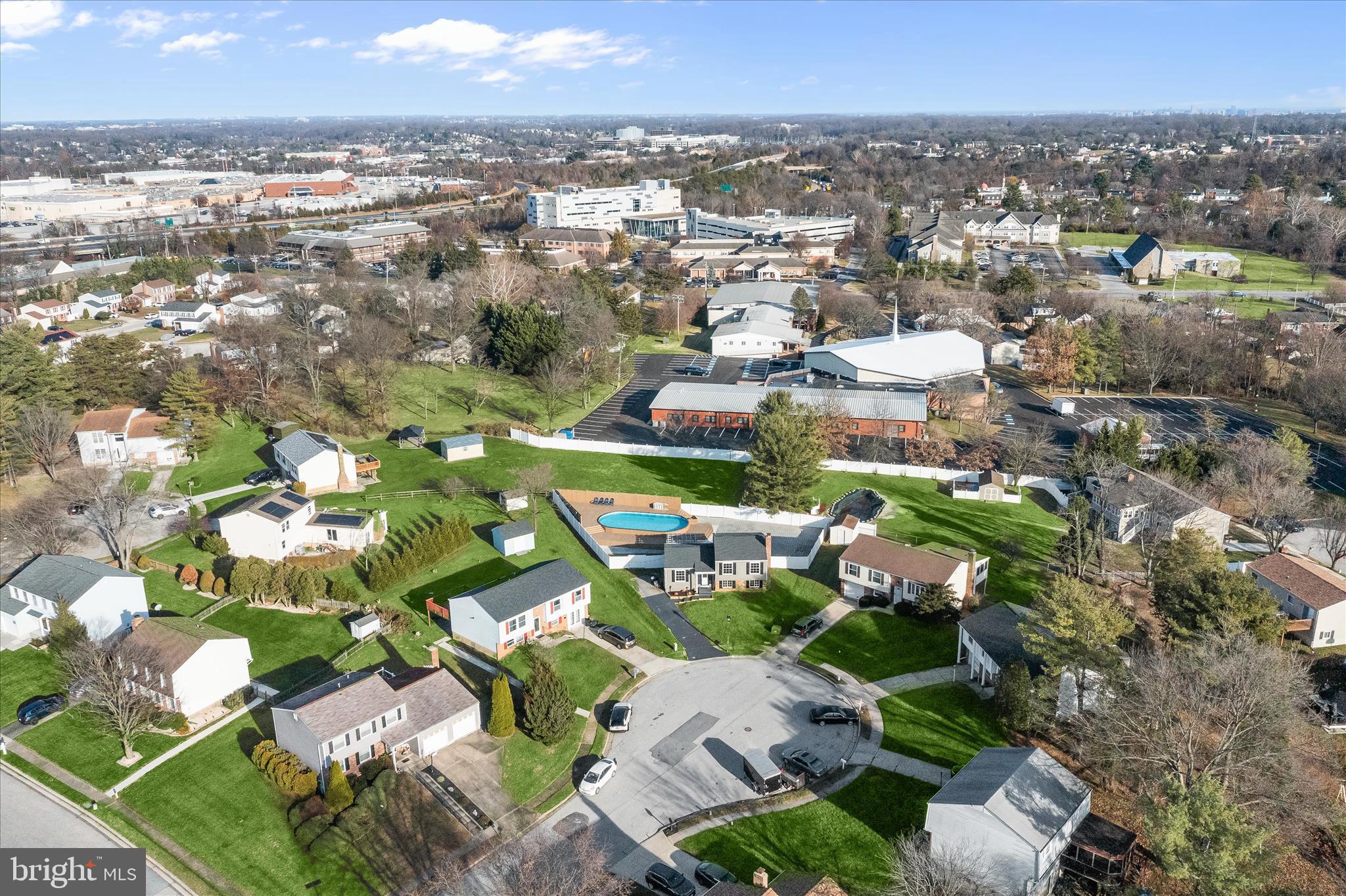 WOODBRIDGE VALLEY - Residential