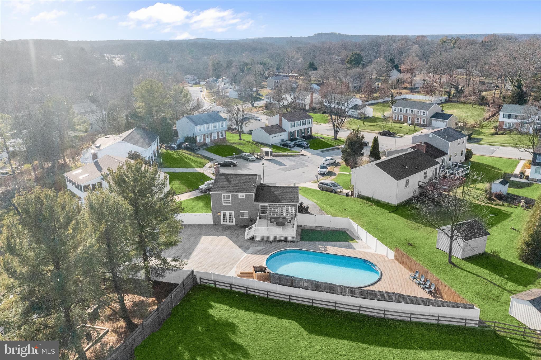 WOODBRIDGE VALLEY - Residential