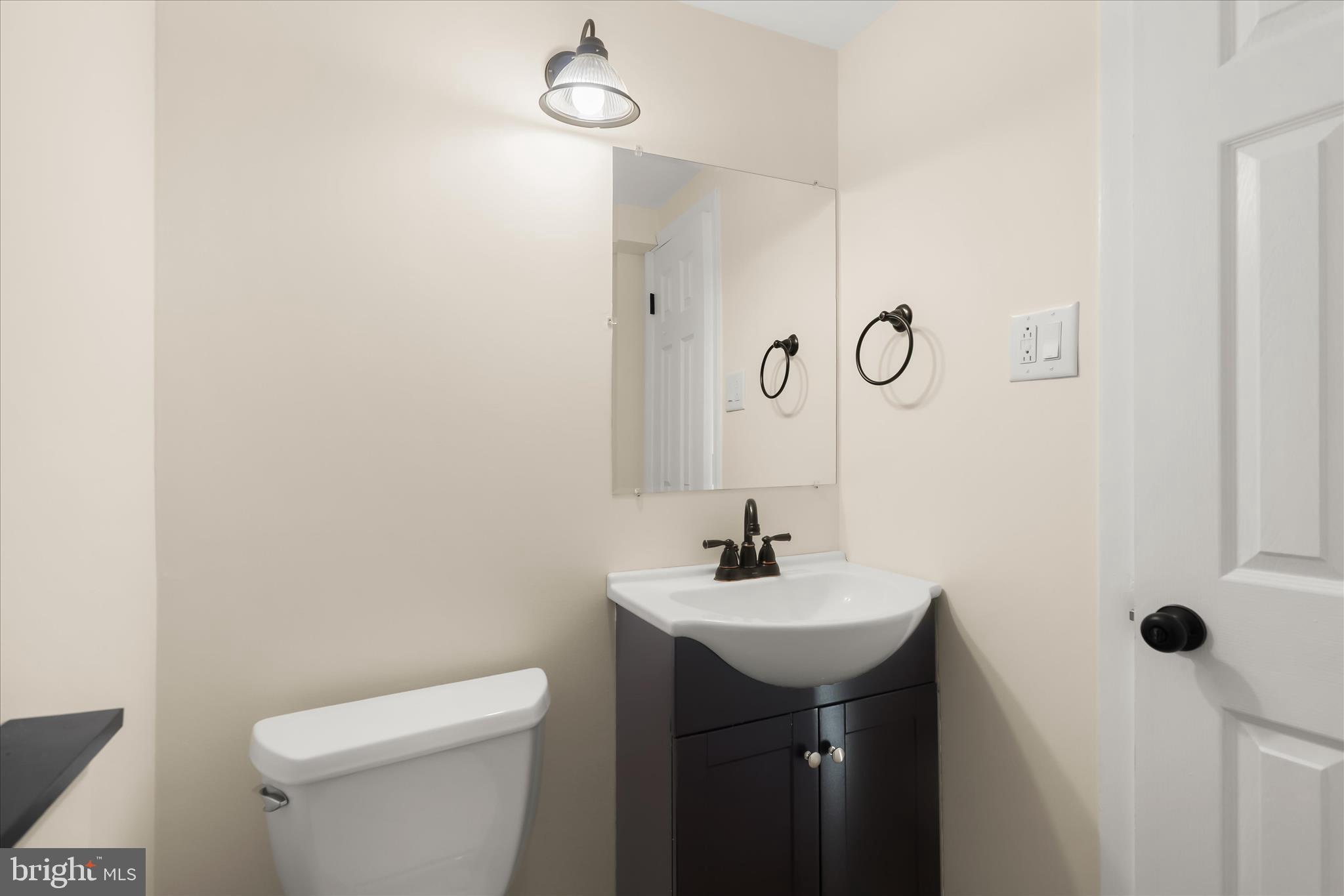 WOODBRIDGE VALLEY - Residential