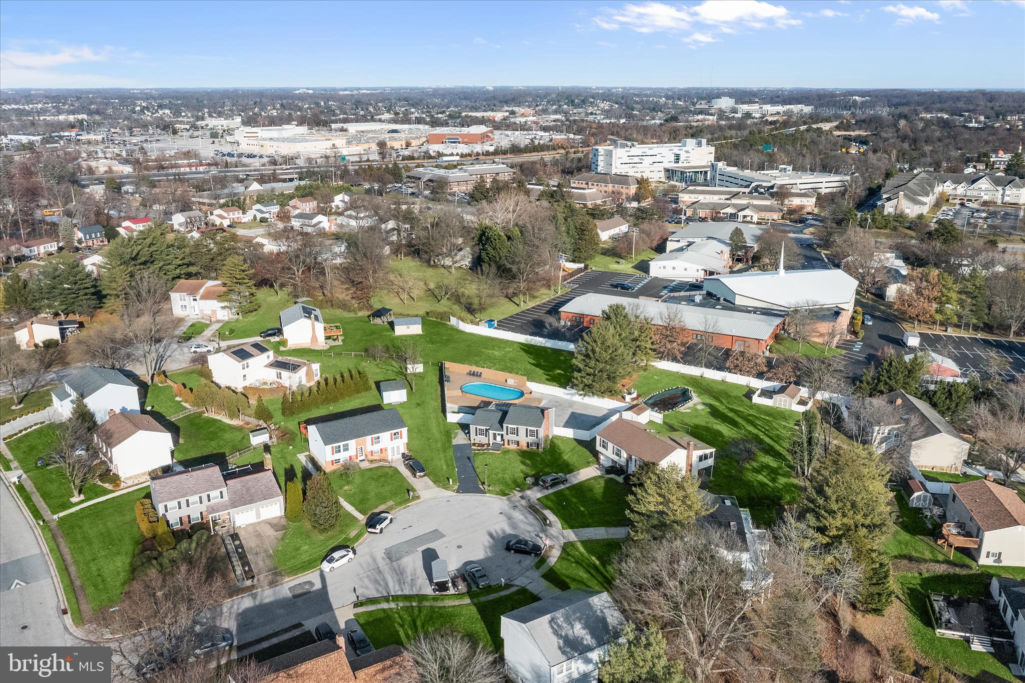 WOODBRIDGE VALLEY - Residential