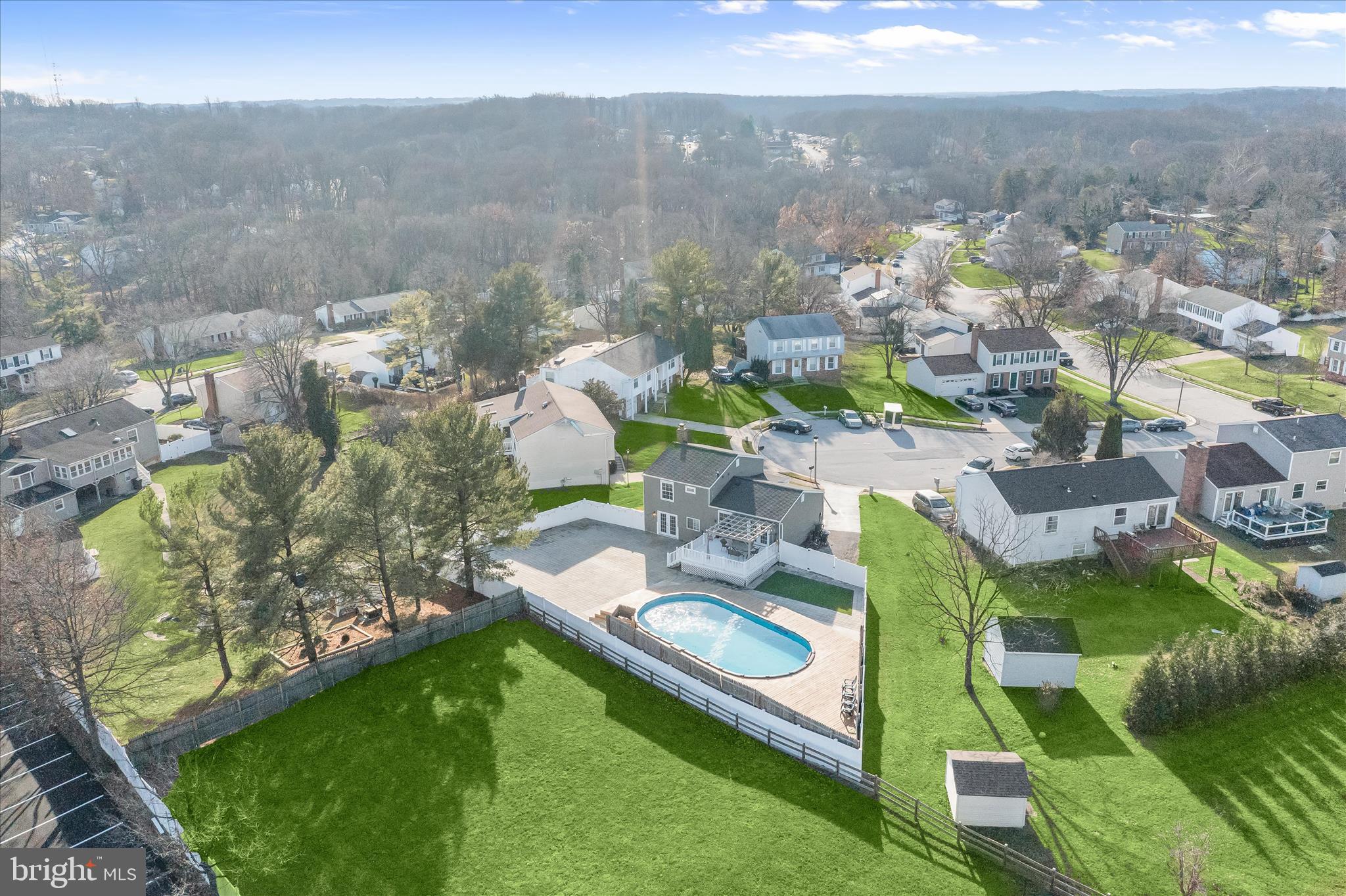 WOODBRIDGE VALLEY - Residential