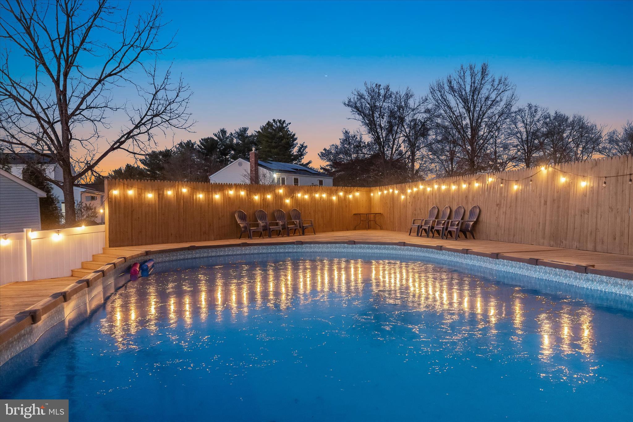 WOODBRIDGE VALLEY - Residential