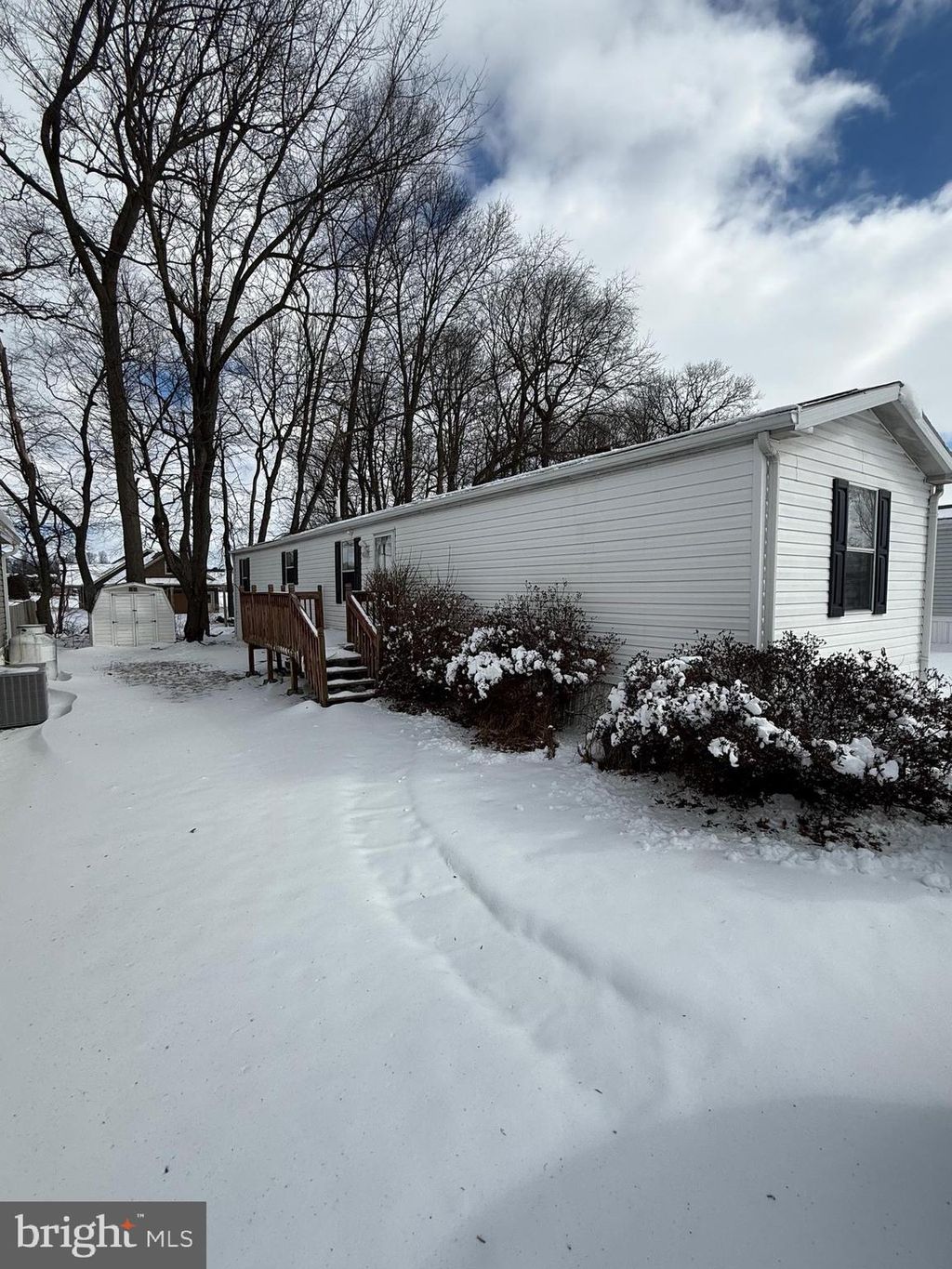 Photo of 122 Dawn Street, QUARRYVILLE, PA 17566 (MLS # PALA2083648)