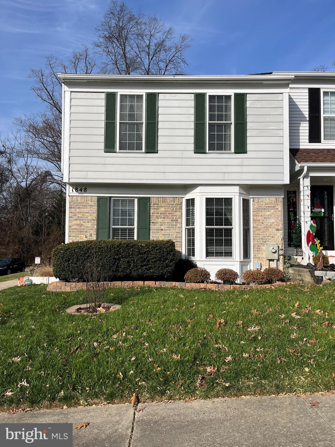 VILLAGE OF THOMAS RUN - Residential Lease