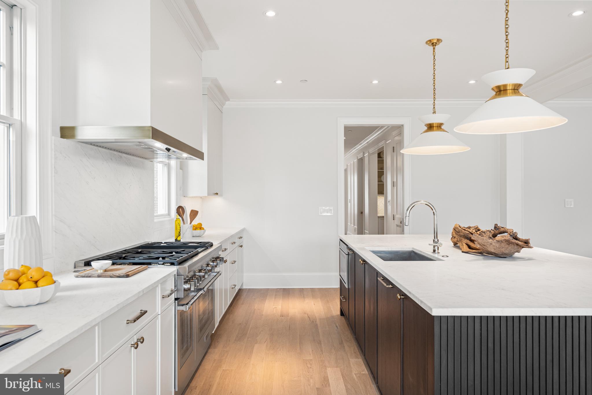 CLEVELAND PARK - Residential