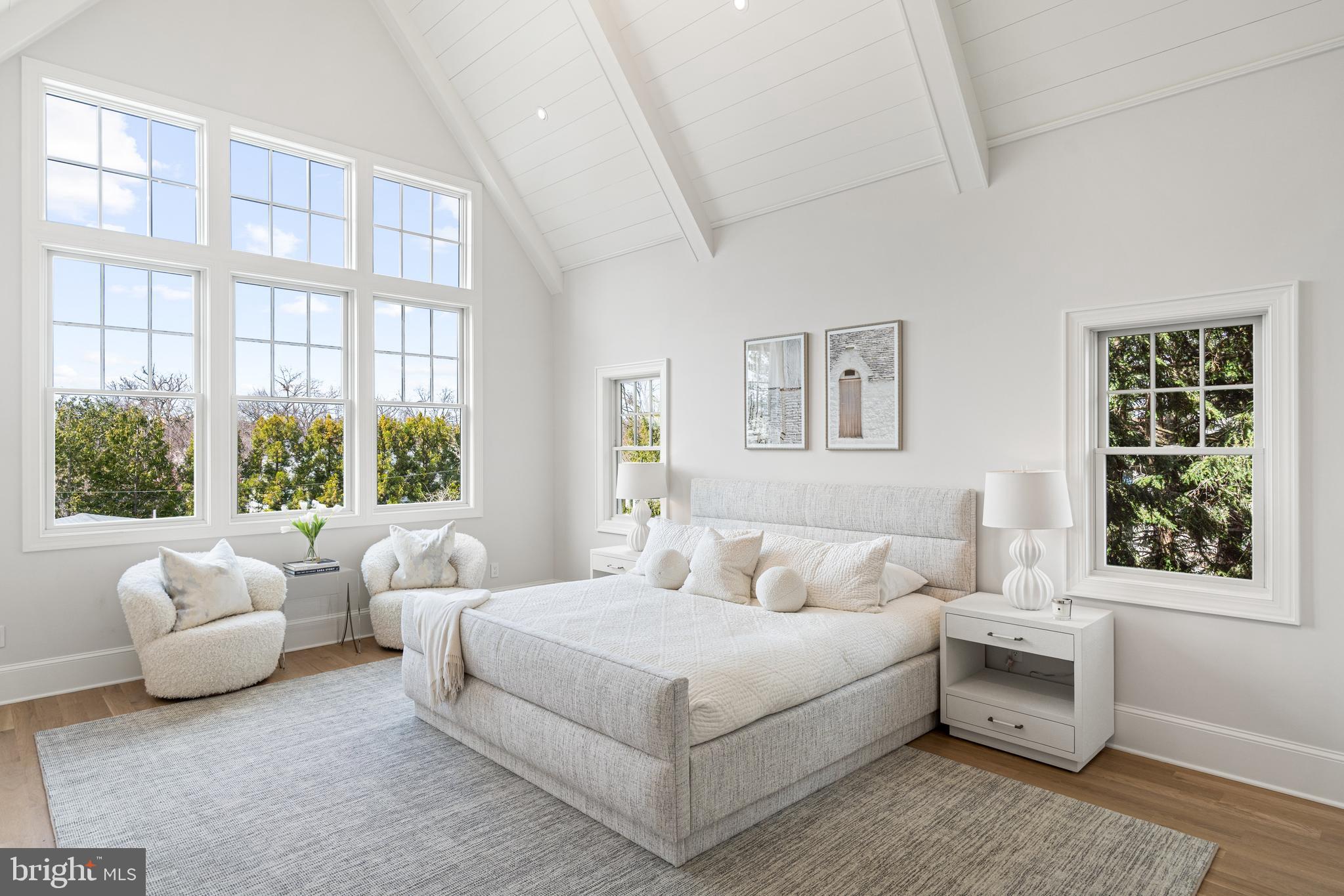 CLEVELAND PARK - Residential