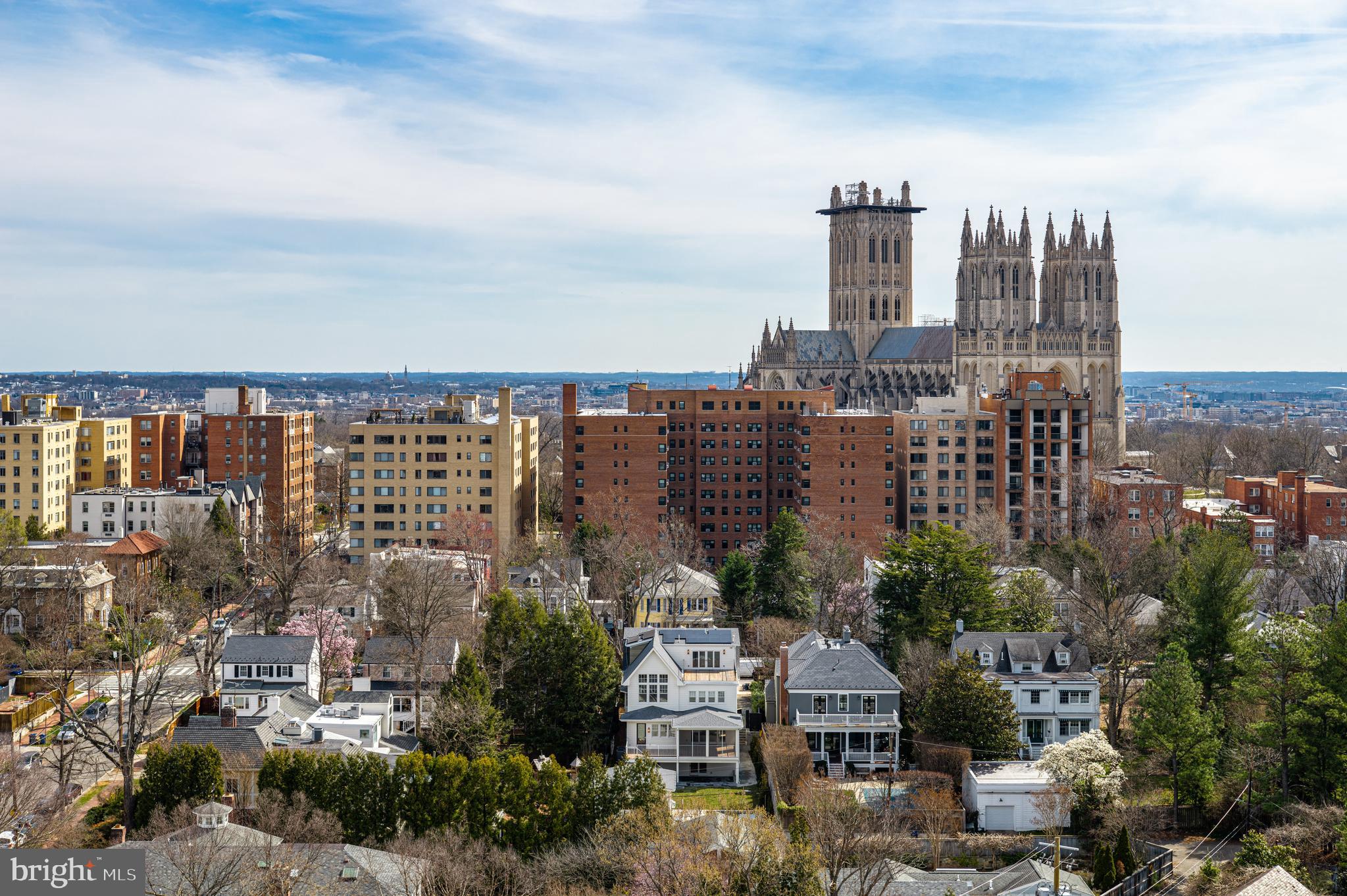 CLEVELAND PARK - Residential