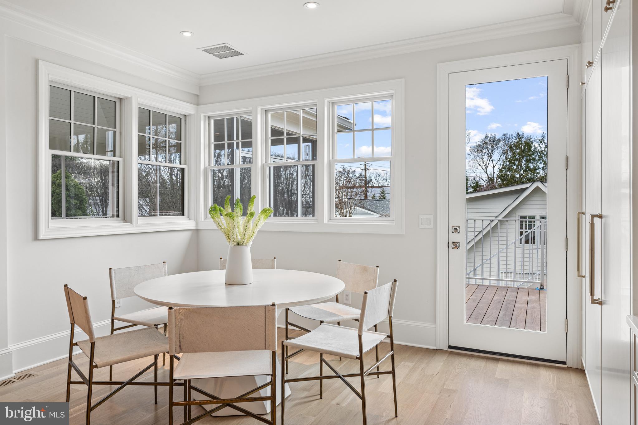 CLEVELAND PARK - Residential