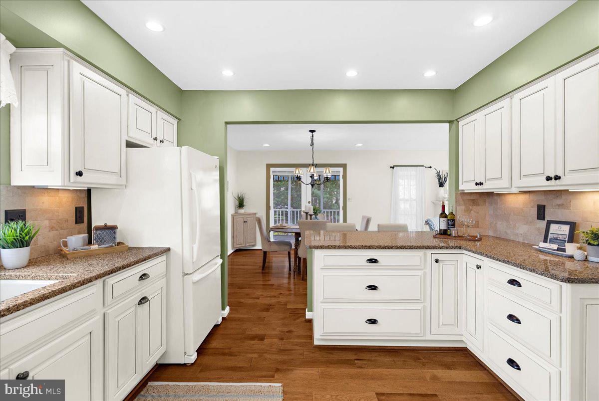 HERITAGE HARBOUR - Residential