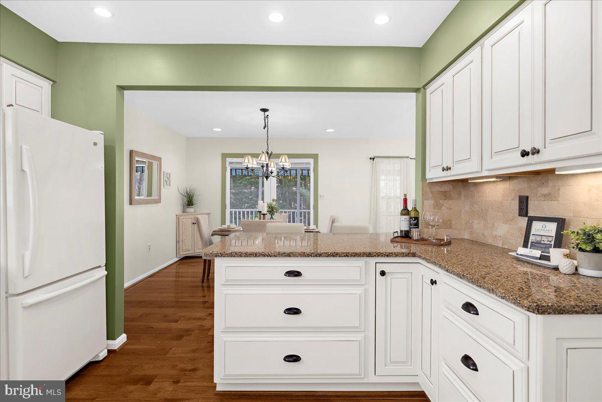 HERITAGE HARBOUR - Residential