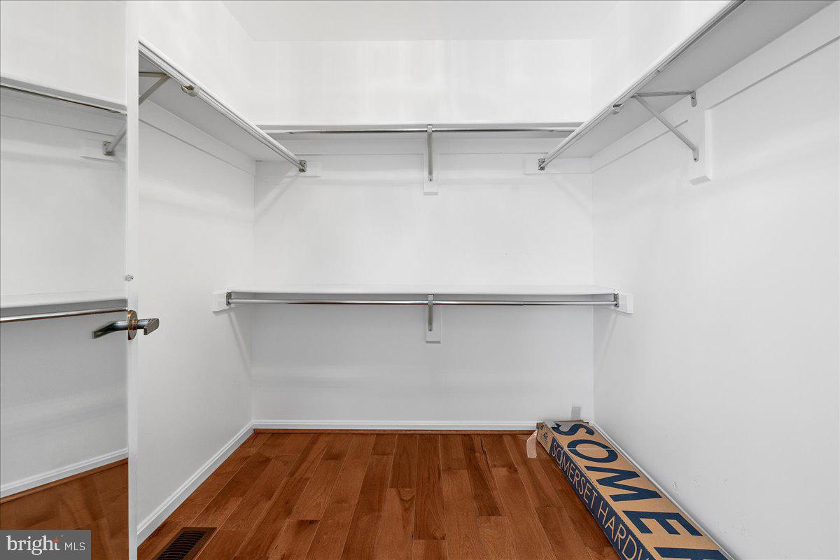 HERITAGE HARBOUR - Residential