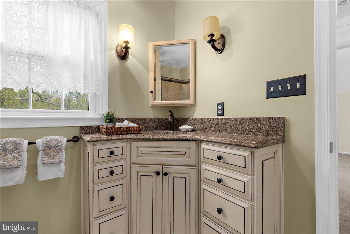 HERITAGE HARBOUR - Residential