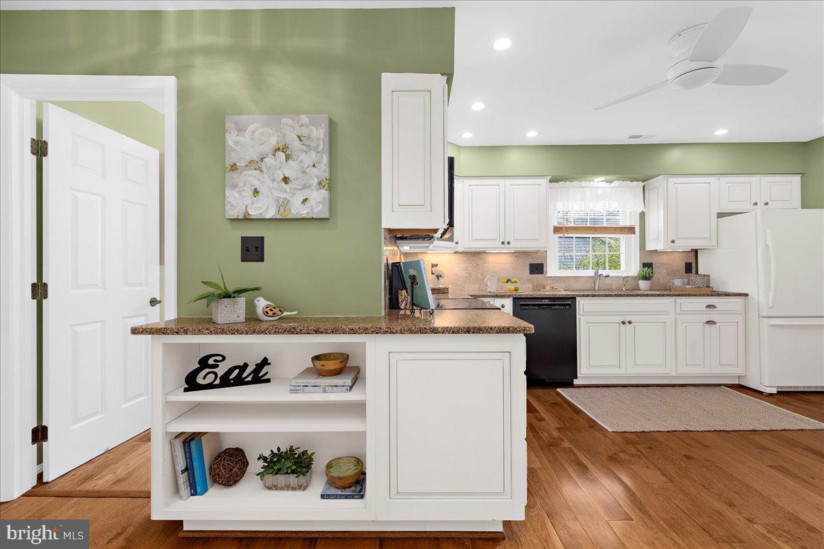 HERITAGE HARBOUR - Residential