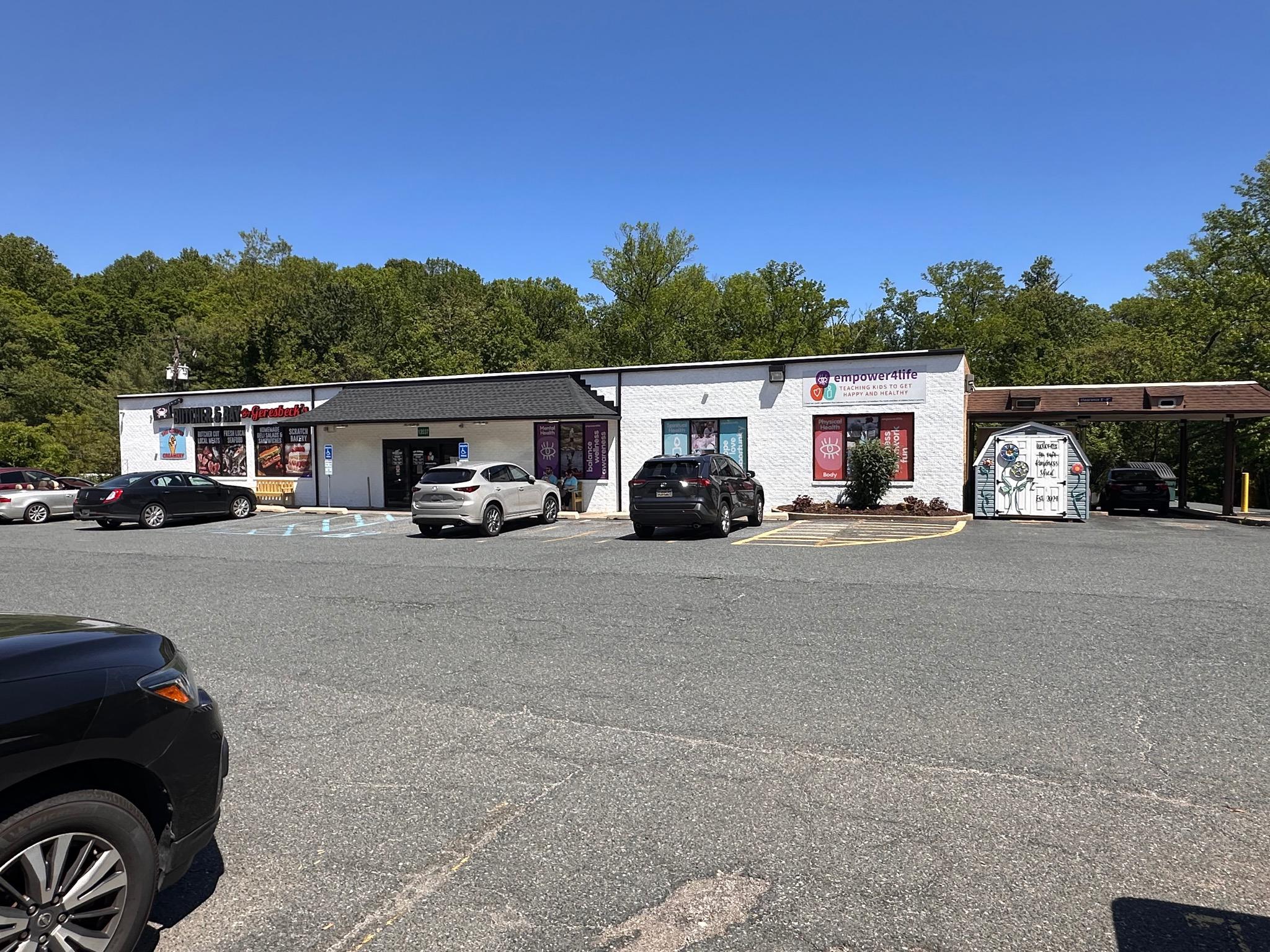 KINGSVILLE - Commercial Sale