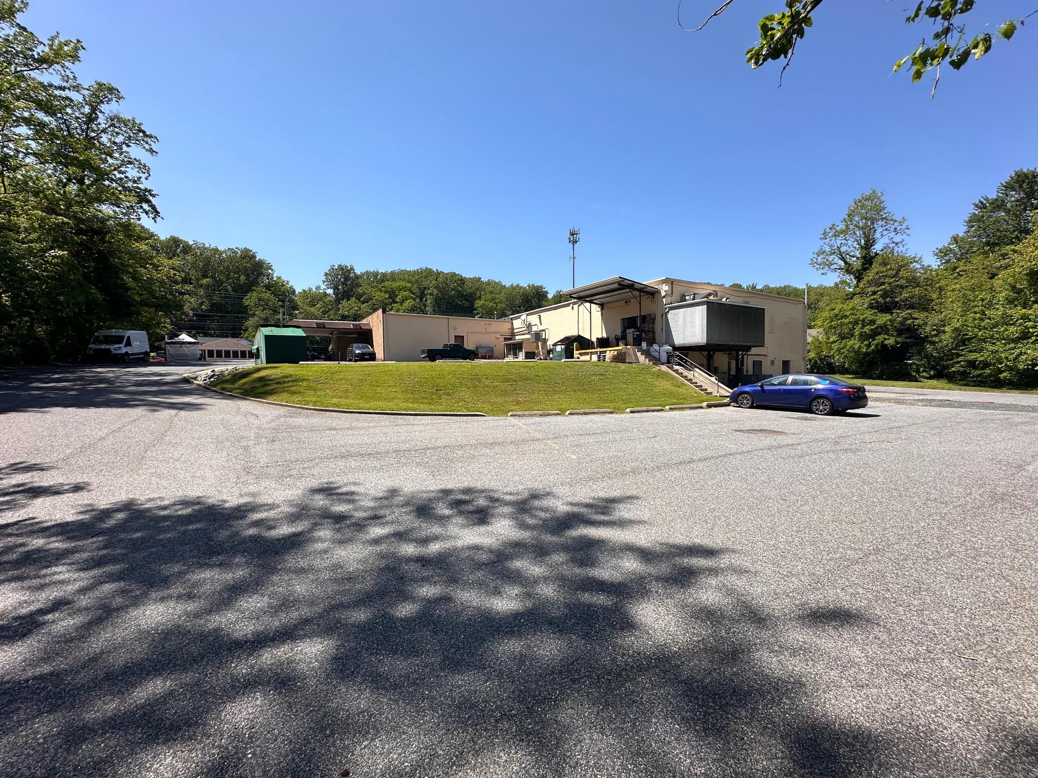 KINGSVILLE - Commercial Sale