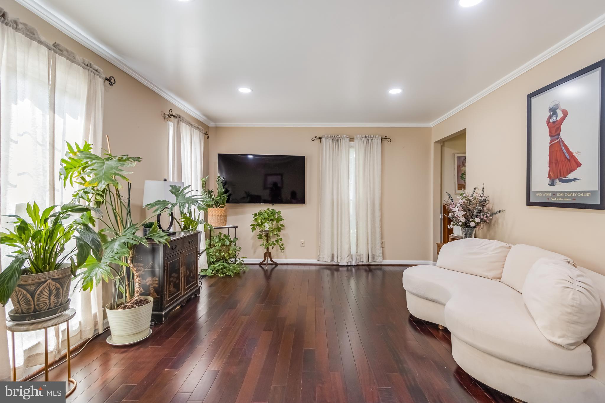 MONTGOMERY VILLAGE - Residential