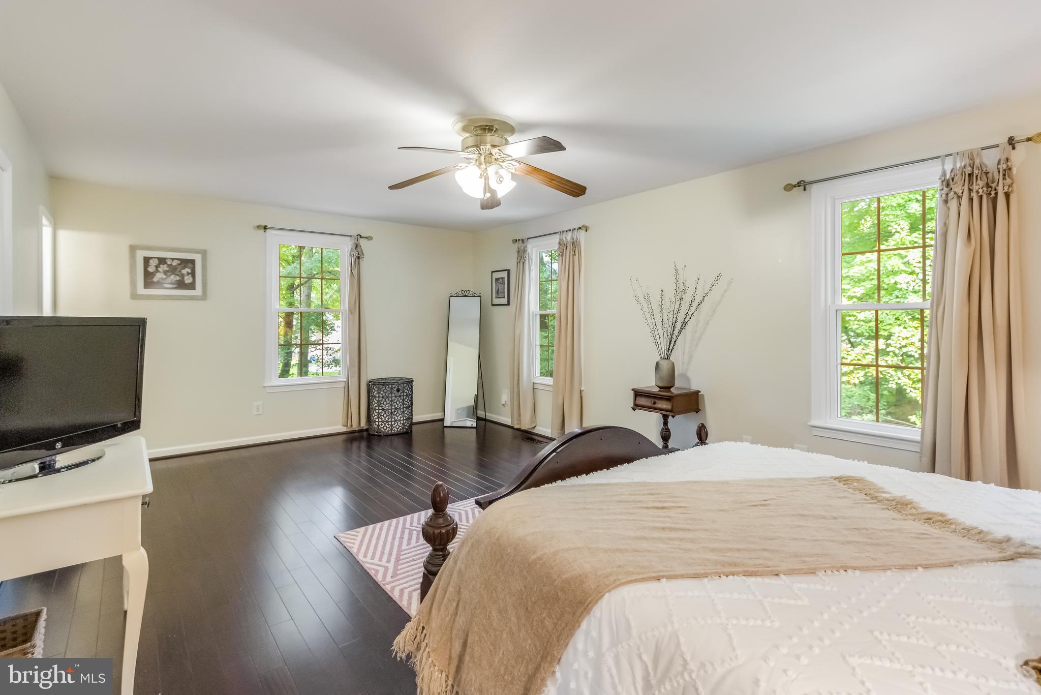 MONTGOMERY VILLAGE - Residential