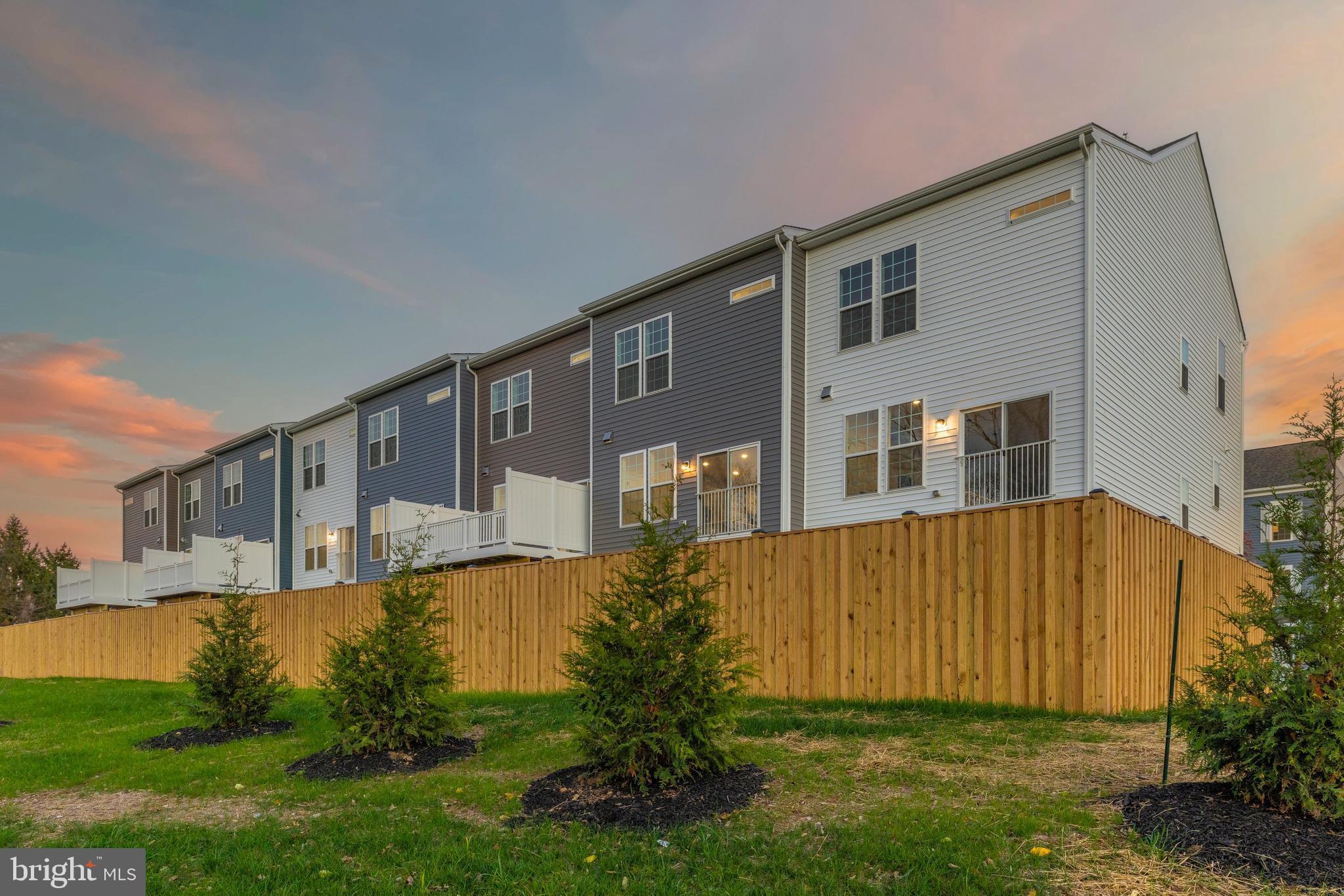 SPRING BANK - Residential