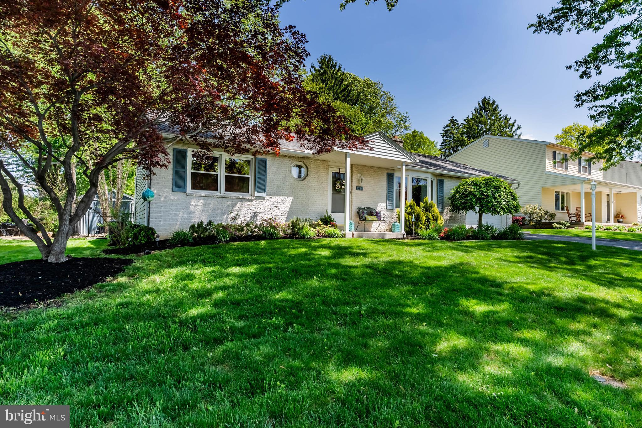 COUNTRY CLUB PARK - Residential