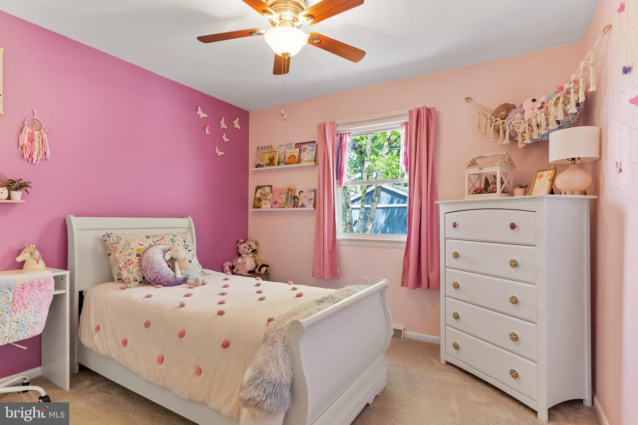 COUNTRY CLUB PARK - Residential