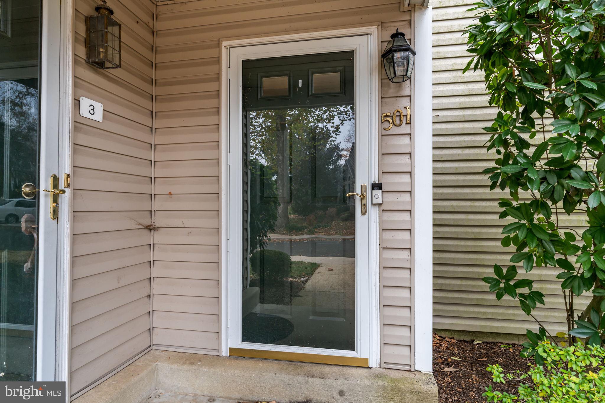 VILLAGE SHIRES - Residential