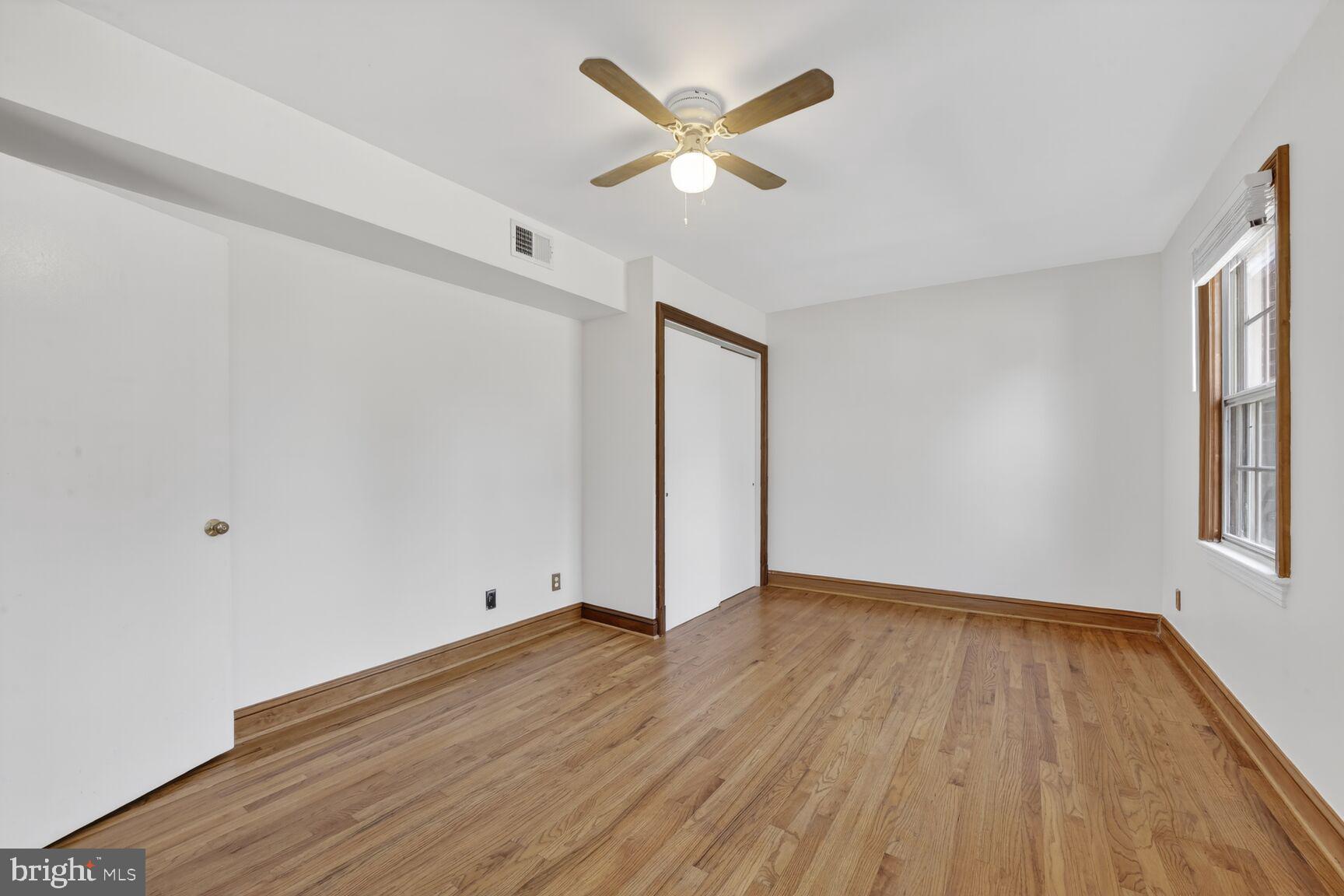 CAMBRIDGE COURTS - Residential