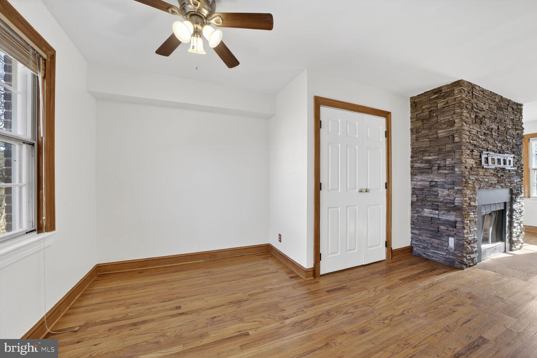 2411 ARLINGTON BOULEVARD 88