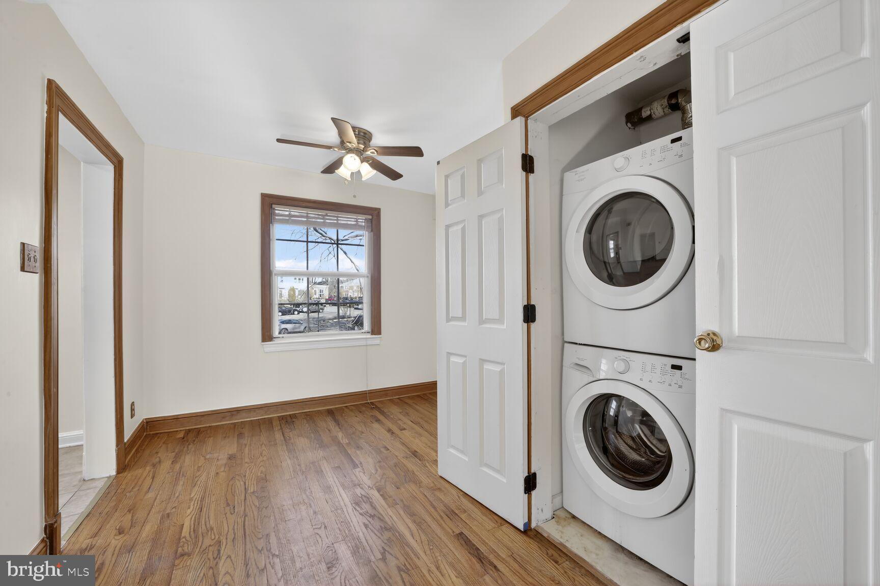 CAMBRIDGE COURTS - Residential