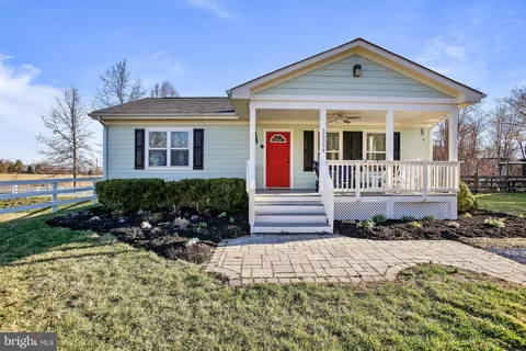 35354 Peterson Court, Middleburg, VA MLS: VALO2092580