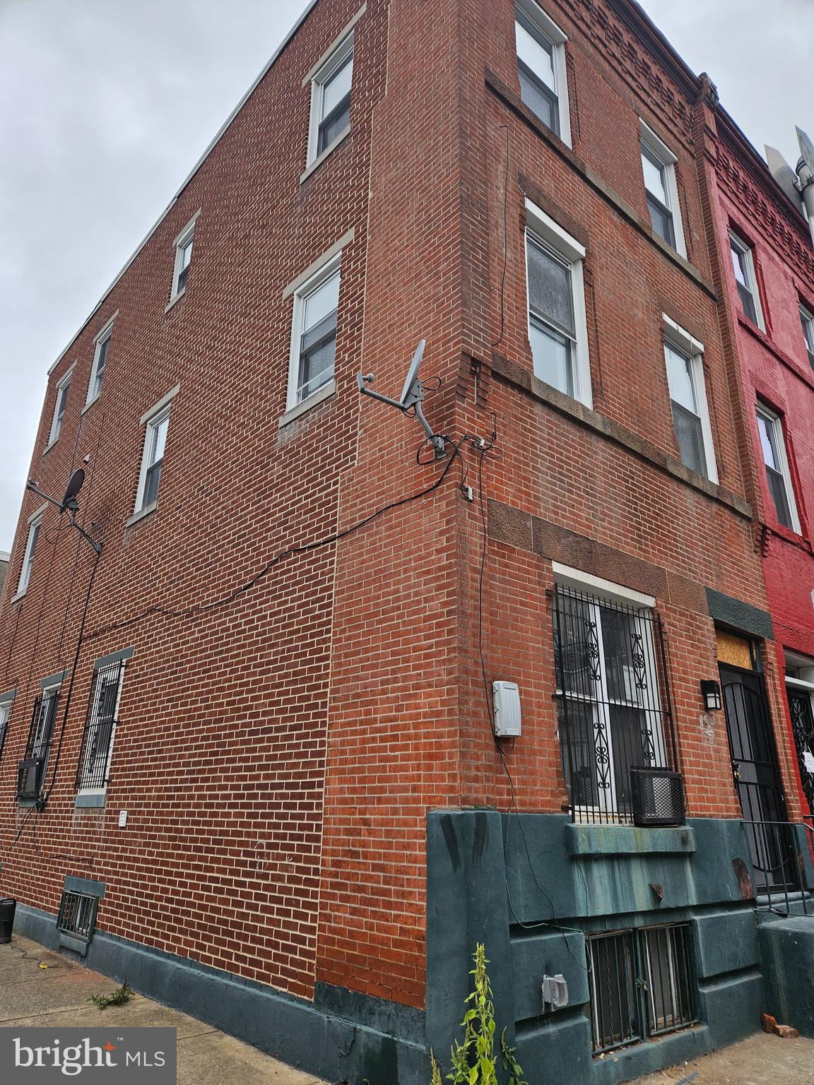 NONE AVAILABLE - Residential Lease