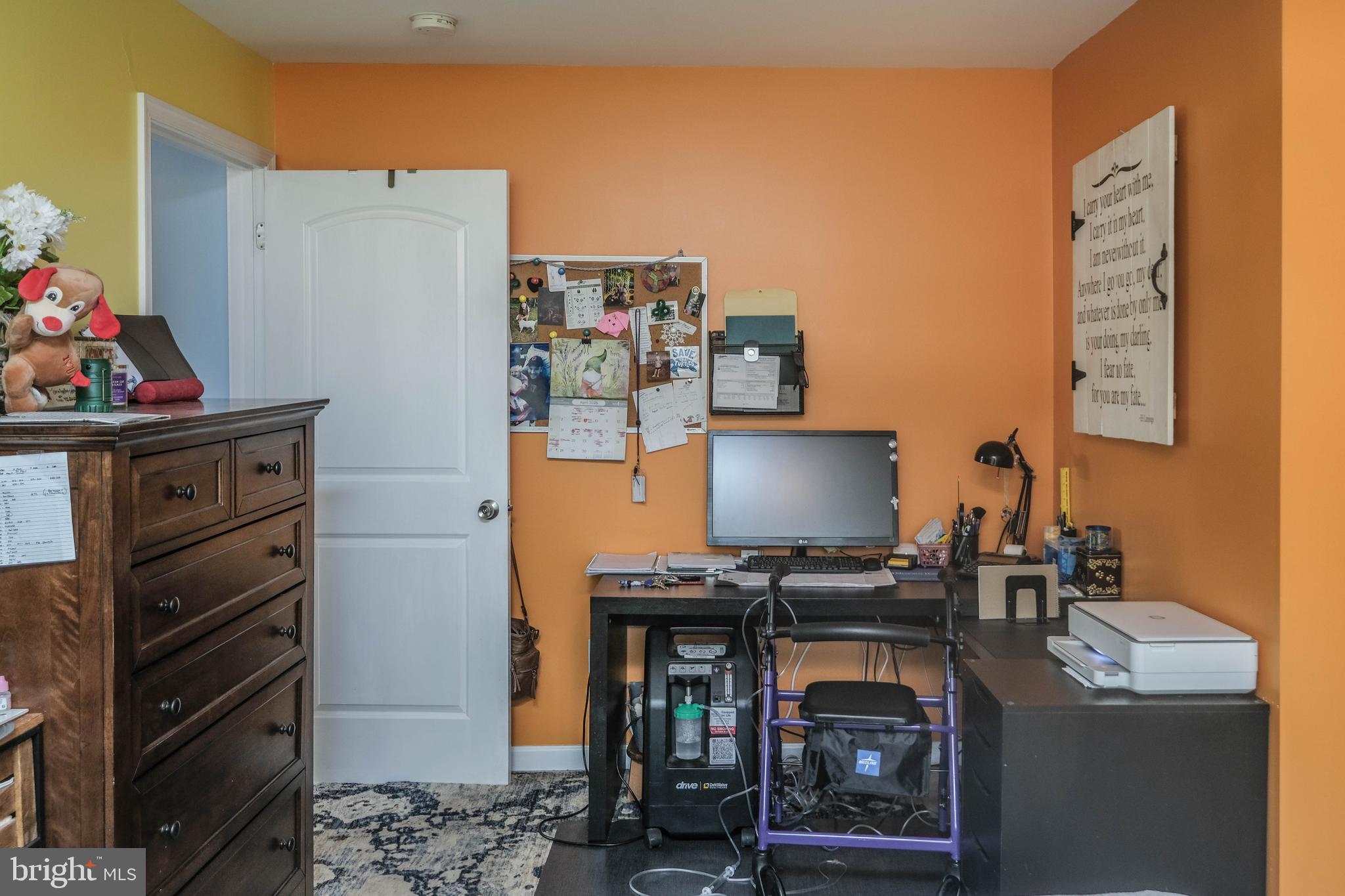 HIDDEN RIVER - Residential