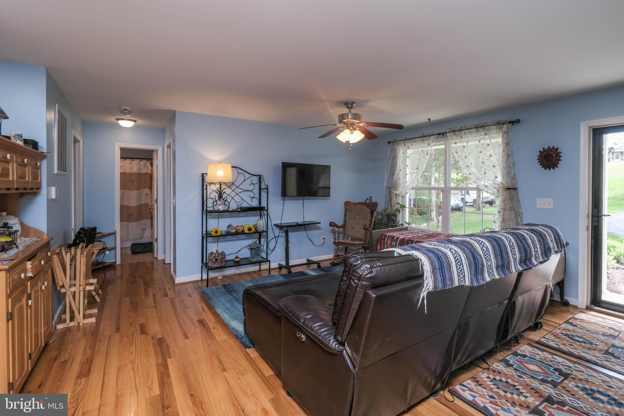 HIDDEN RIVER - Residential