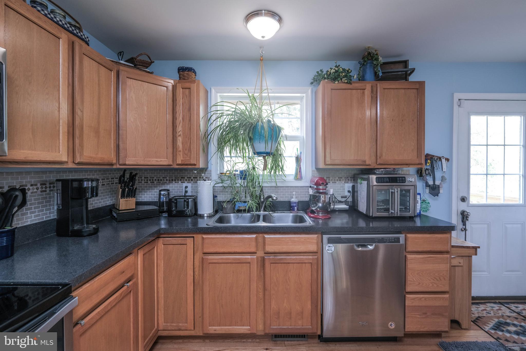 HIDDEN RIVER - Residential