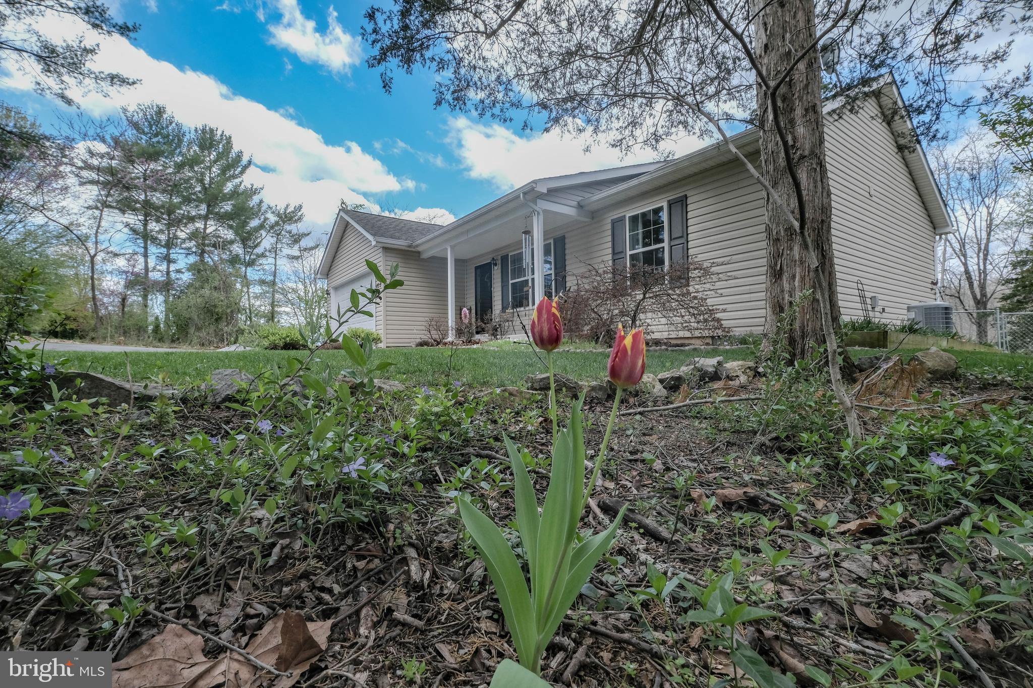 HIDDEN RIVER - Residential