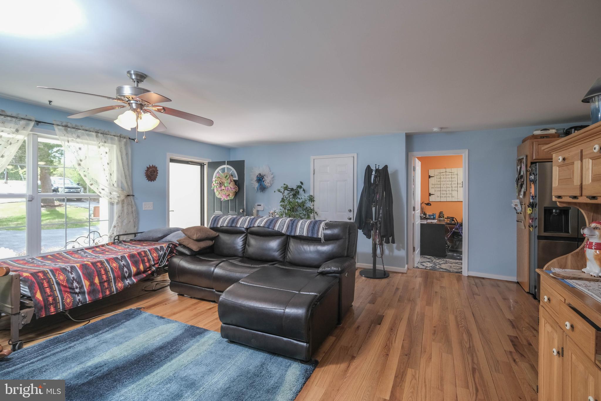 HIDDEN RIVER - Residential