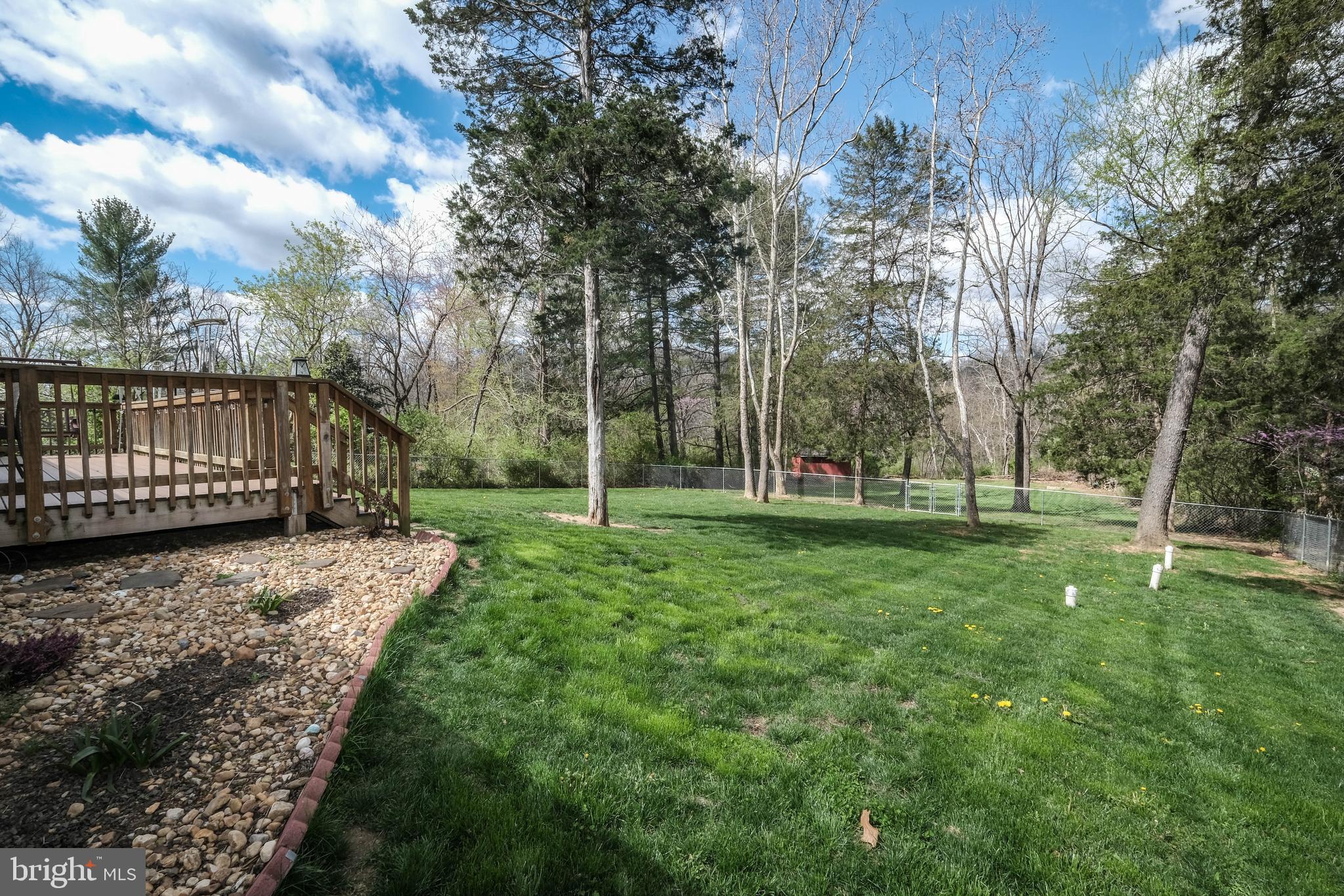 HIDDEN RIVER - Residential