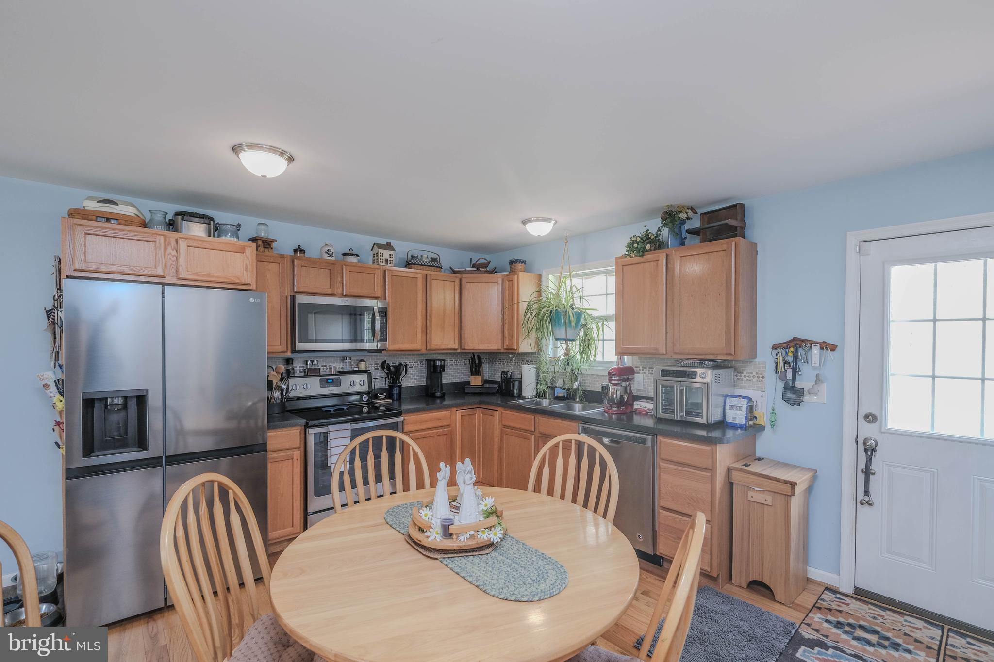 HIDDEN RIVER - Residential